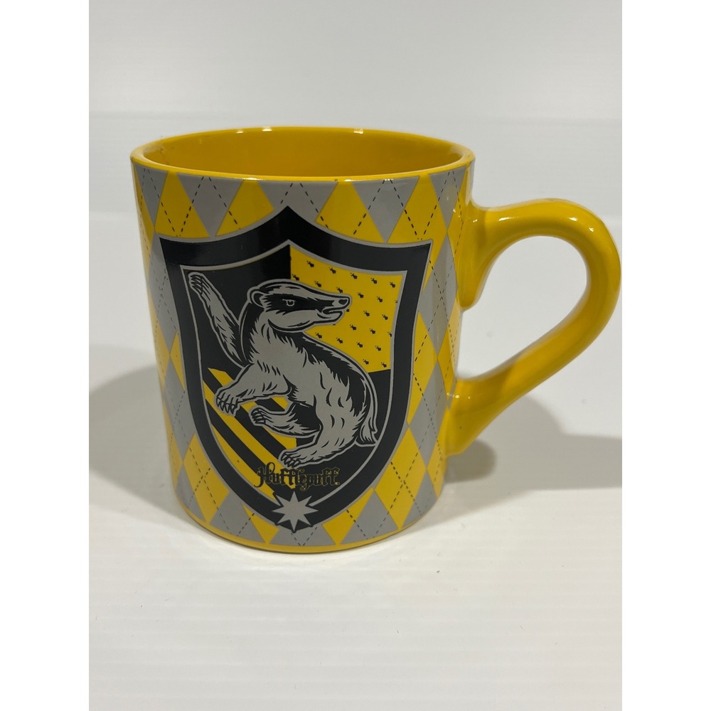 Harry Potter Hufflepuff Argyle Ceramic Coffee Mug 14oz Silver Buffalo Yellow